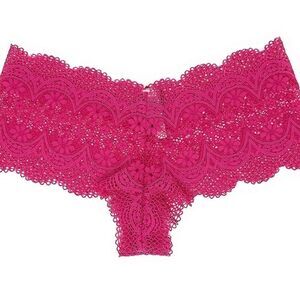 1334 LARGE Victoria's Secret Crochet Lace Shortie NWT